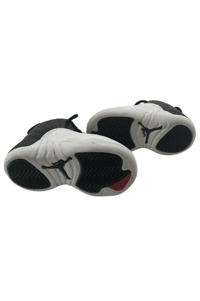 Air Jordan unisex kids black and white high top sneakers size 4C