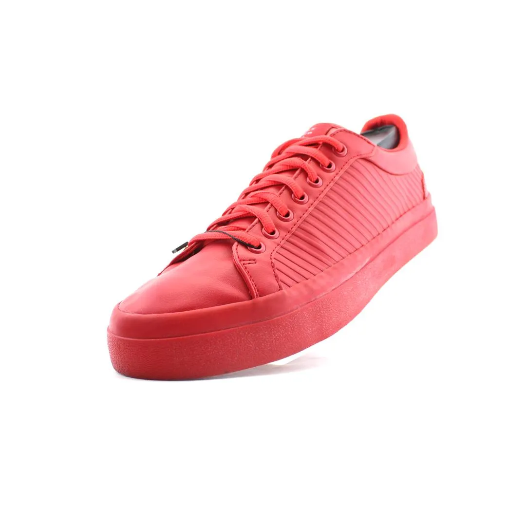 BERSHKA WE THINK SNEAKERS