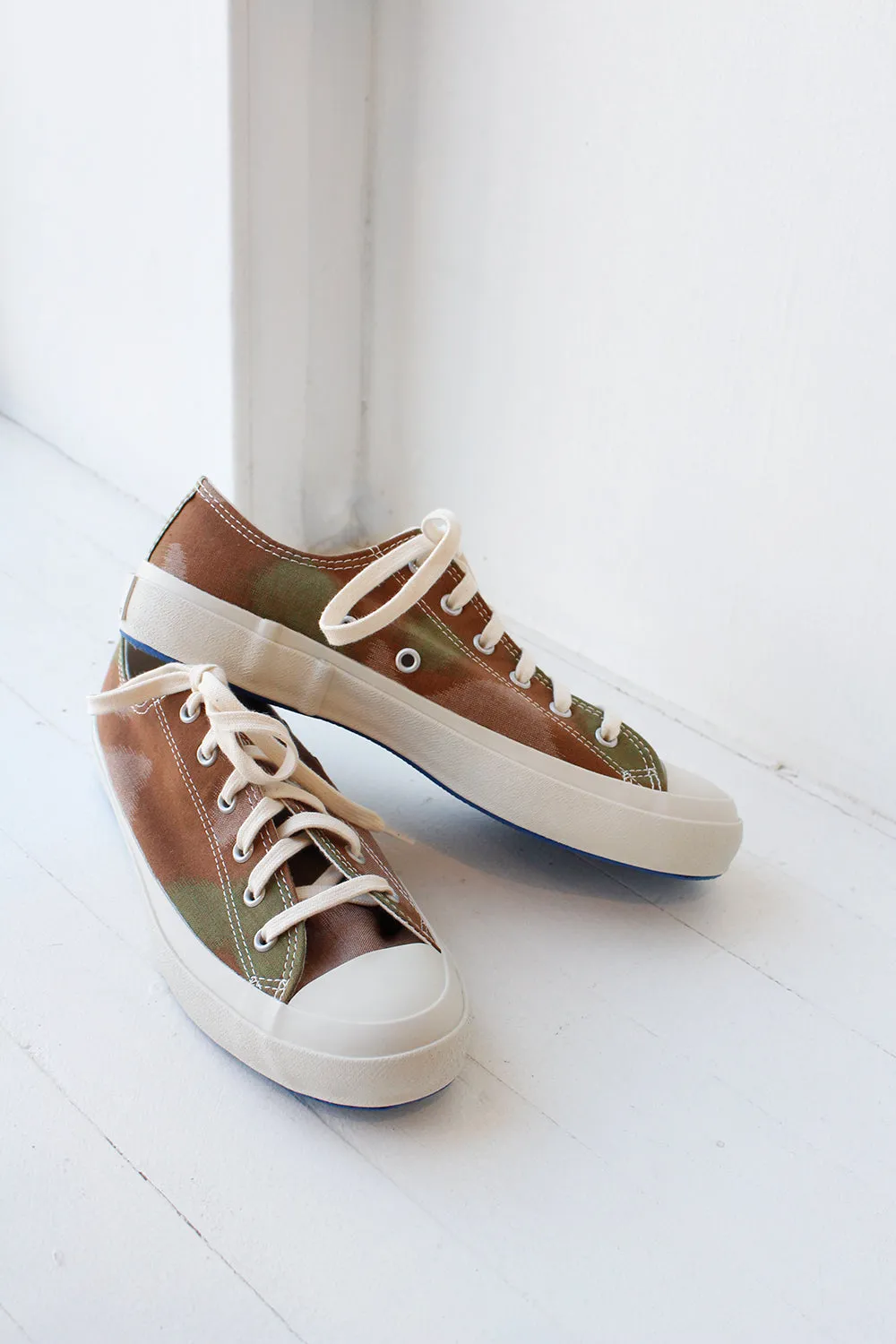 Low Basket K Camo, 22 US: Size 6