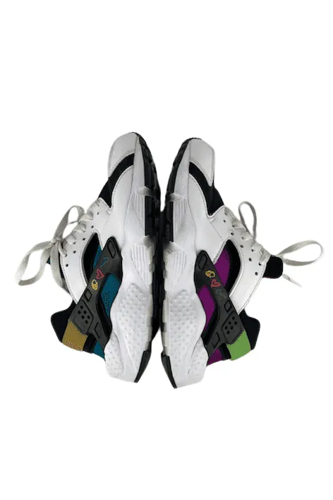 Nike girls multicolor sneakers size 5.5Y