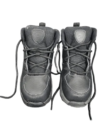 Nike Manoa boys Leather Triple Black High Top Boots Shoes BQ5374-001 toddler size 10C
