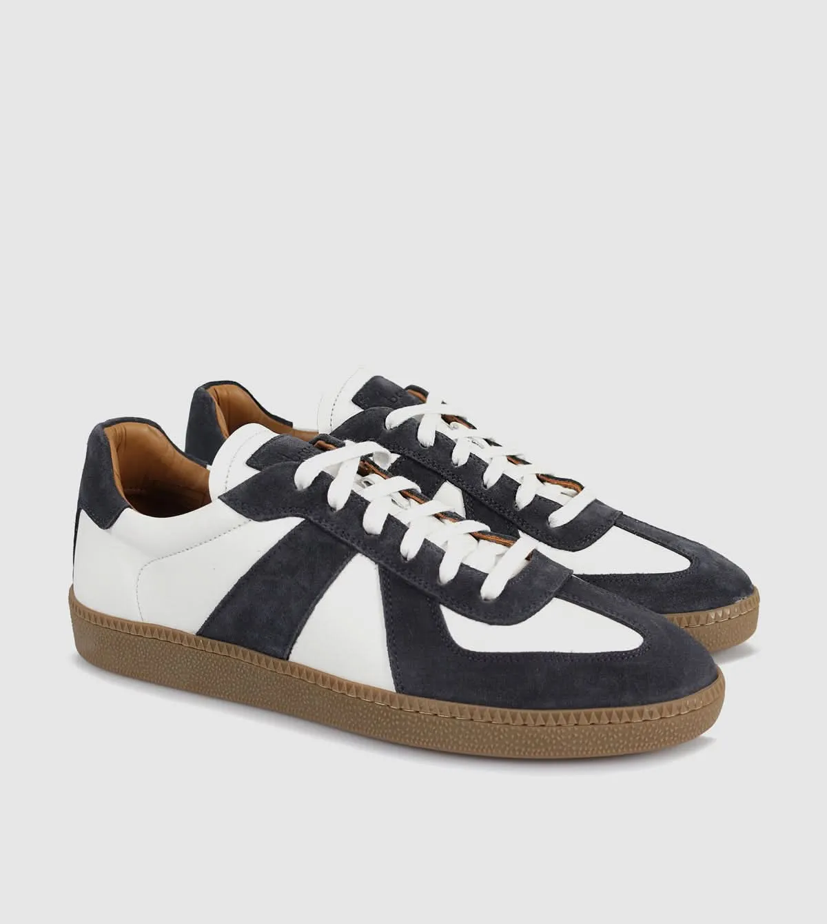 Sean Low Top Sneakers by Brando